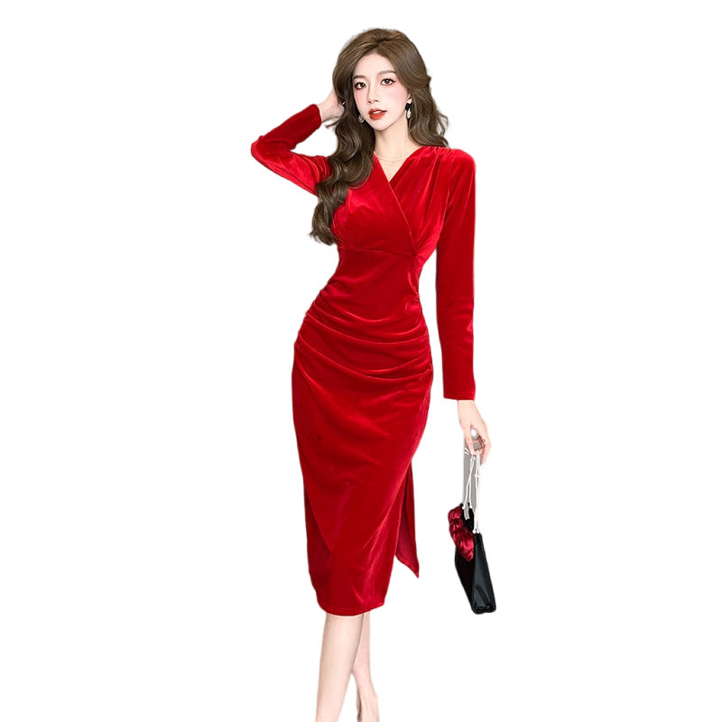 2026 Autumn V-Neck Velvet Slimming Midi Dress for Petite Women - Image 5