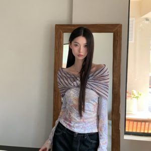 Vintage Light Purple Hand-Drawn Floral Ruched Multi-Way Hooded Long Sleeve T-Shirt Top for Women