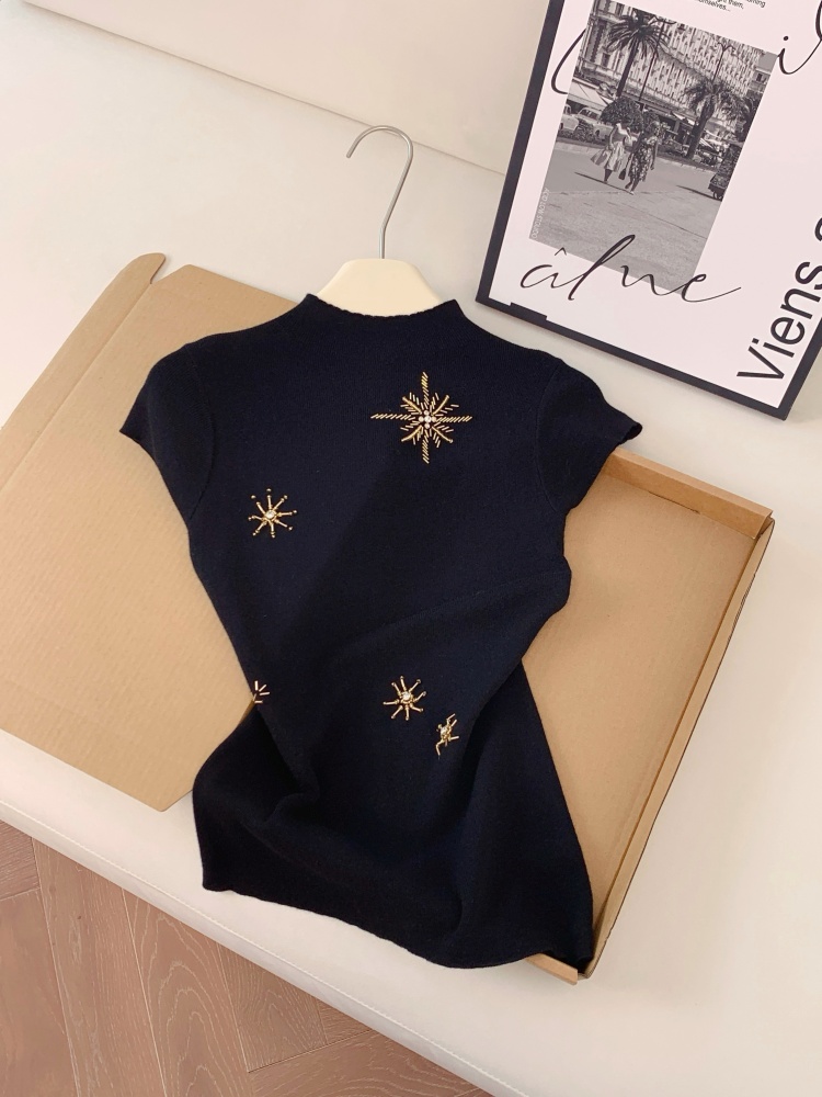 Women's Beaded Knit Tank Top Summer Slim Fit Sleeveless Base Layer - Image 3