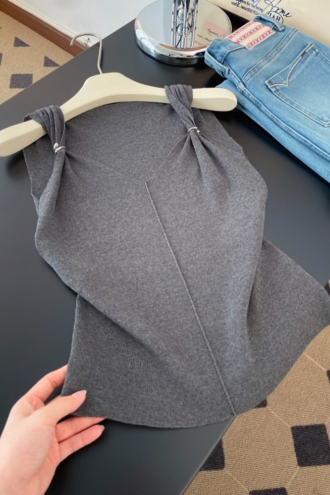 Women's Sleeveless Knit Top Slimming Sexy Summer Pullover - Image 5