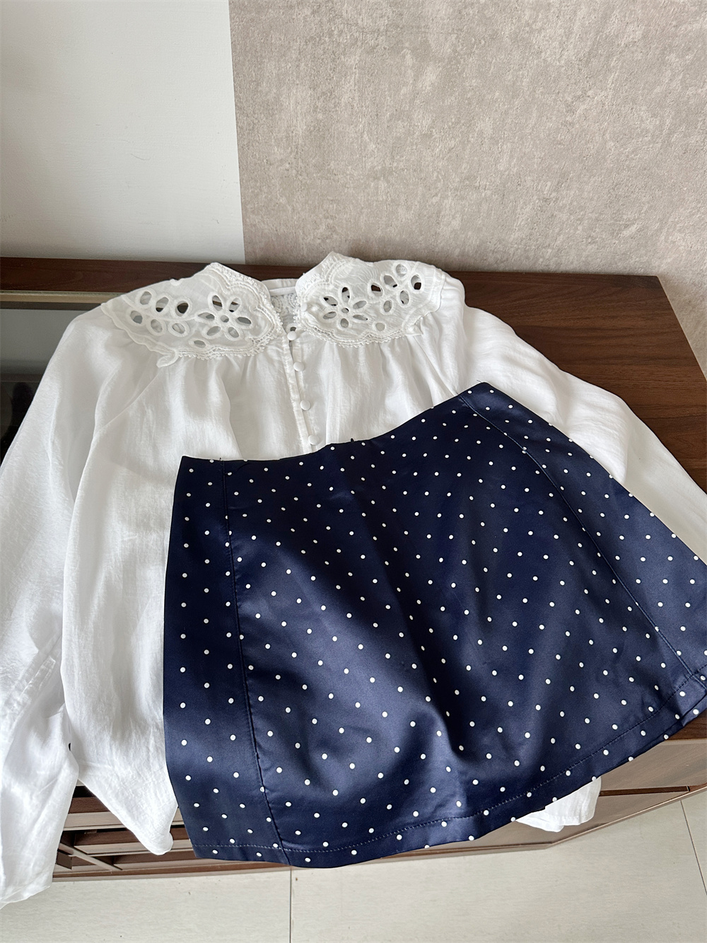 French Style Two-Piece Women's Shirt and Polka Dot Skirt Set - Image 4