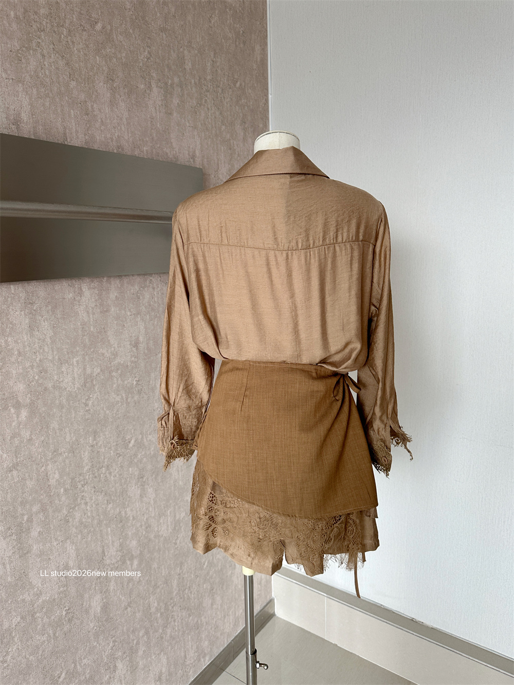 Early Autumn Lace Spliced Long Sleeve Shirt and Shorts Three Piece Set - Image 4
