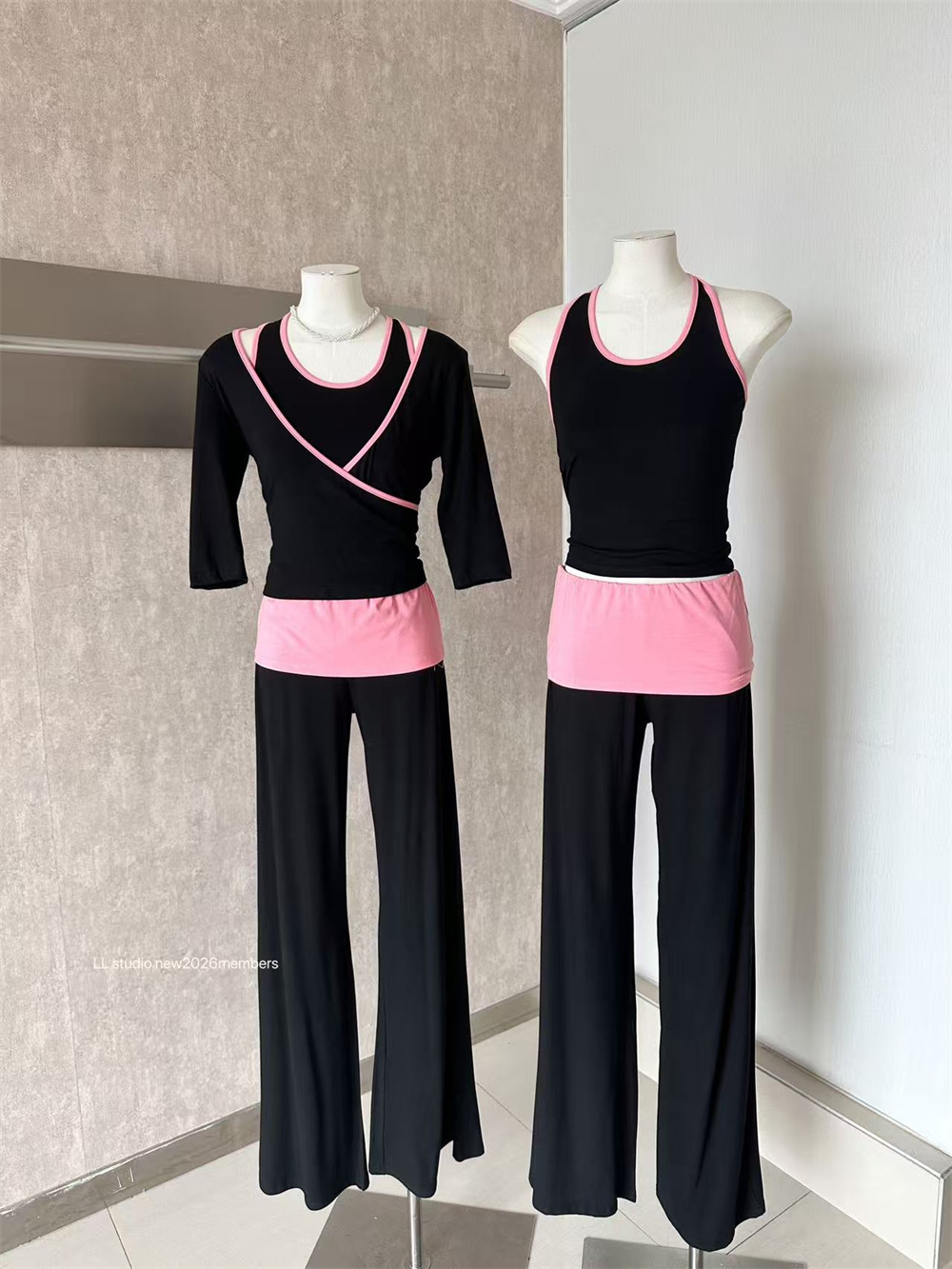 Women's 3-Piece Fashion Set Slimming Vest Cover-Up Crop Top Flared Pants Streetwear Fall 2025
