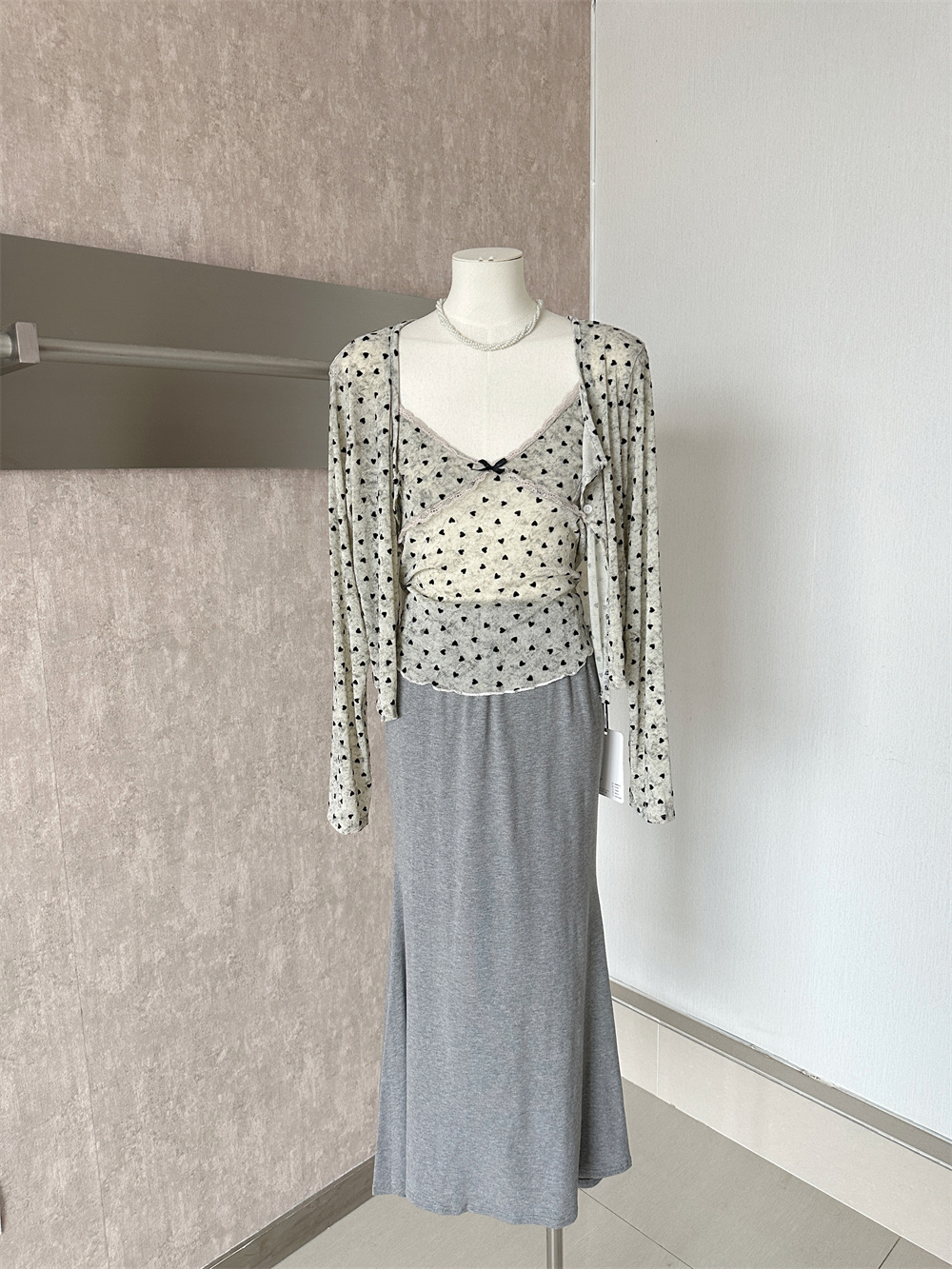 Polka Dot Heart Long Sleeve Cardigan Lace Cami Vest Slimming Three Piece Set with Knit Skirt - Image 3